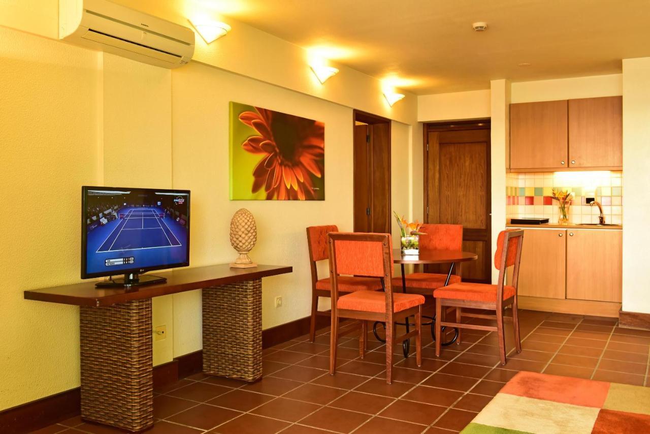 Pestana Ocean Bay Resort Funchal  Exterior foto