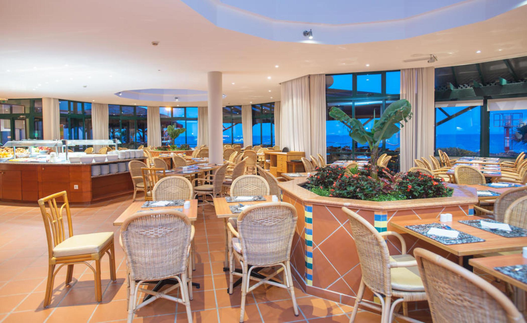 Pestana Ocean Bay Resort Funchal  Exterior foto