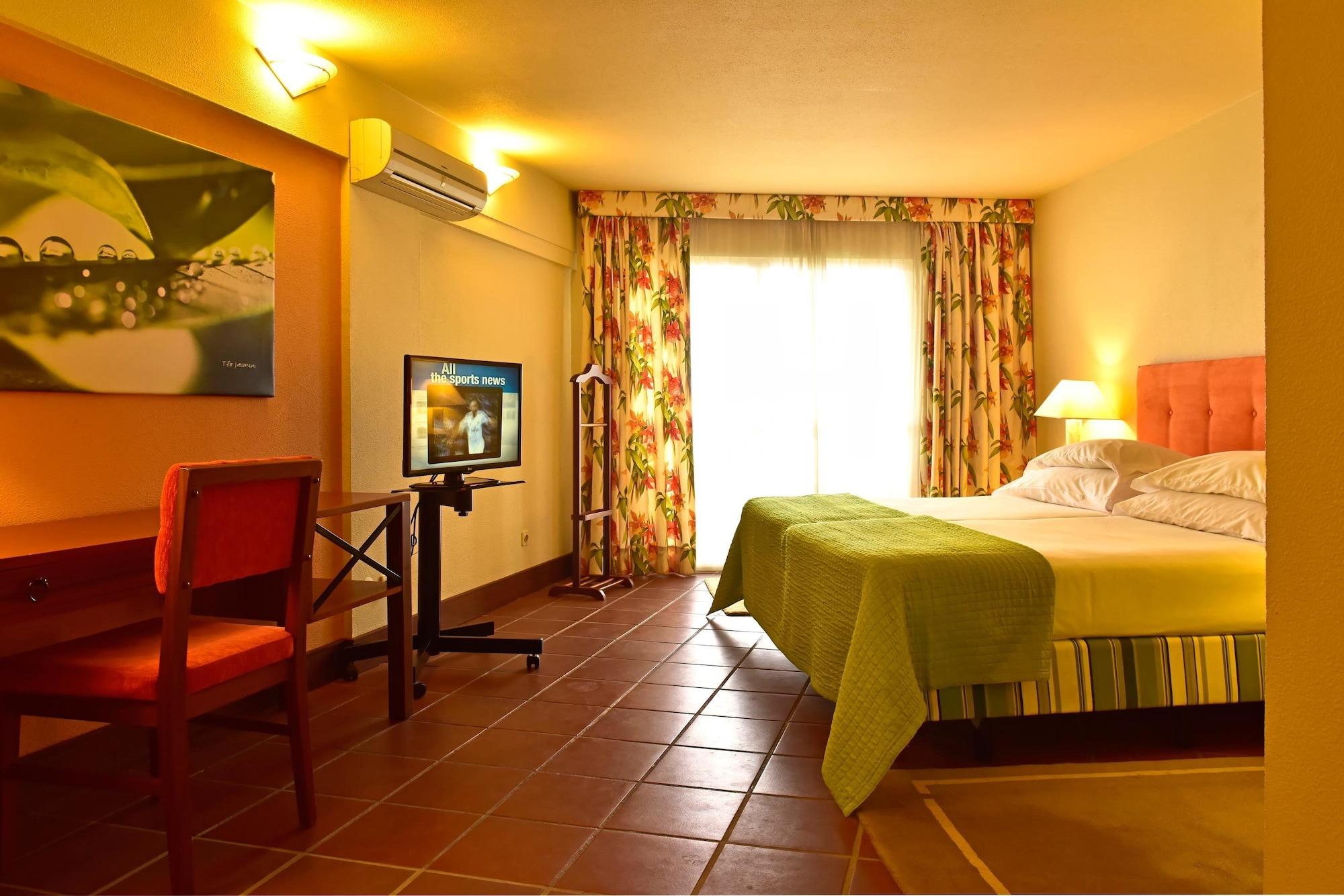 Pestana Ocean Bay Resort Funchal  Exterior foto